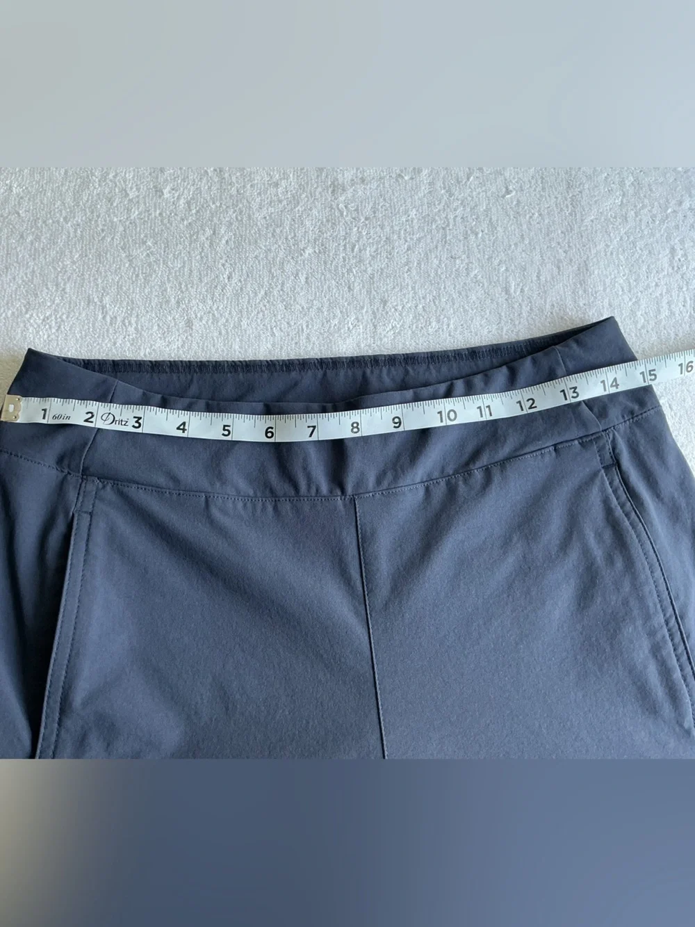 Columbia Women’s Navy Tapered Pants / Hiking / Travel Pants